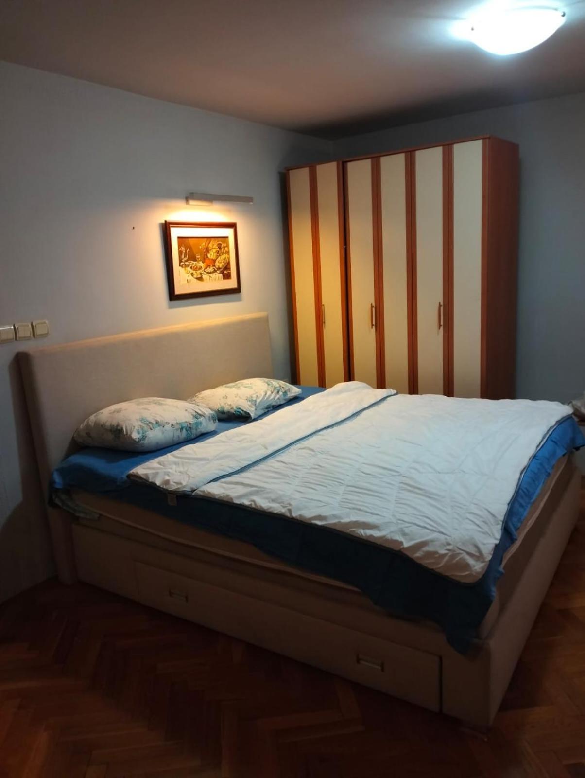 Lejla Appartement Podgorica Buitenkant foto